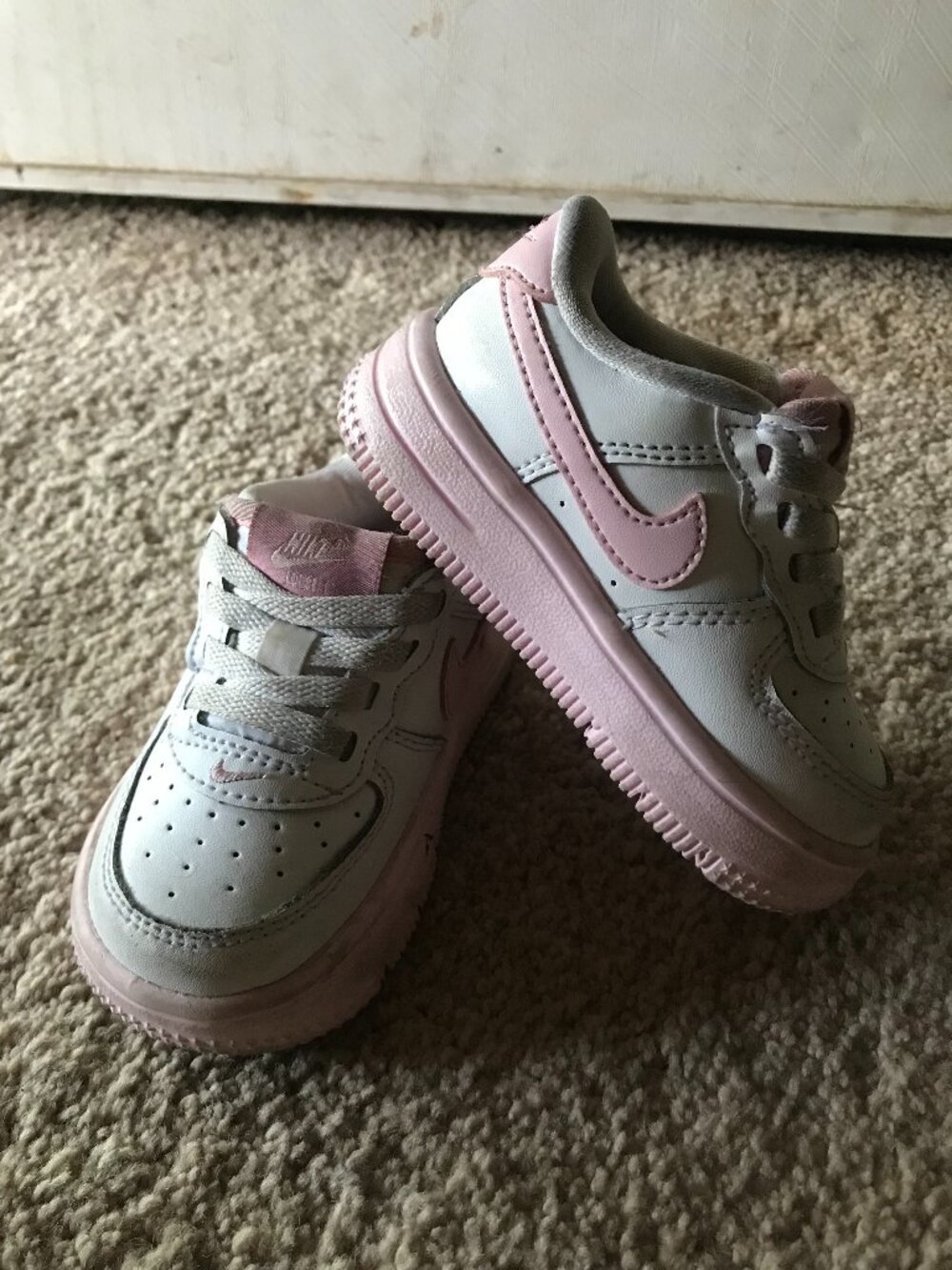 Baby Girls Nike shoes size 5